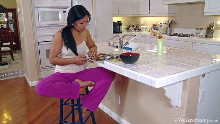 Max Makita Hairy Girl Struggles to Eat Breakfast