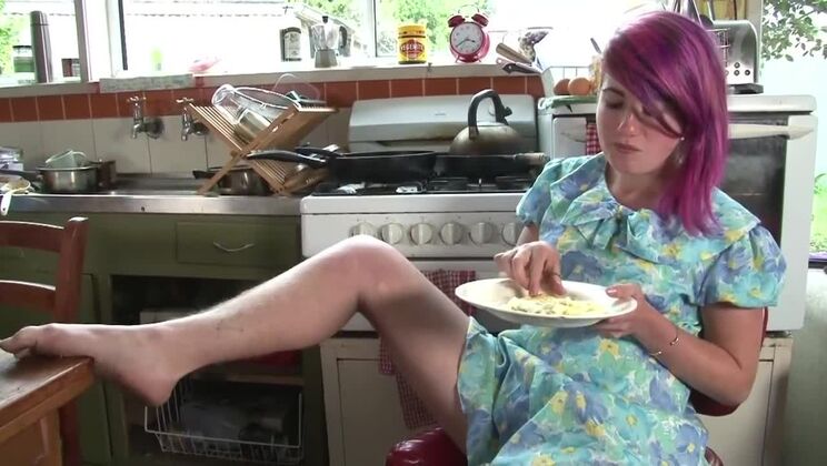 [GirlsOutWest] - Solo Lilith Uses Toys on Herself - Lilith