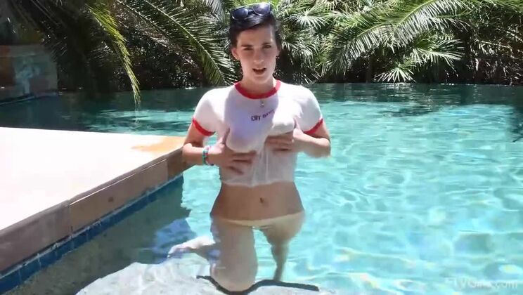 [FTVGirls] - Bella's Big Boobs Outdoor Fun - Bella