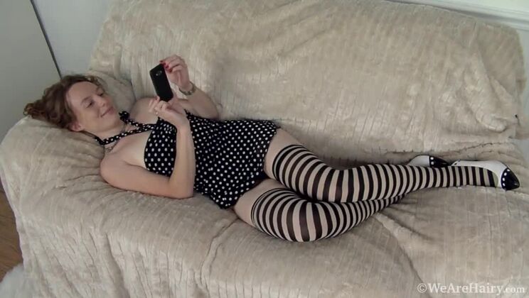 Redhead Ana Molly Masturbates With Fingers