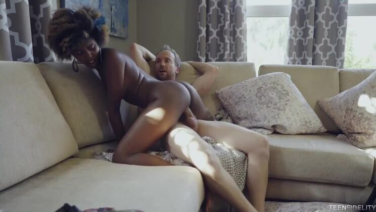 [TeenFidelity] - Creampie with Daizy Cooper and Ryan - Ryan Madison - Daizy Cooper