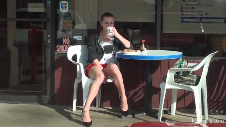 Brunette Teen's Outdoor Solo Adult Debut Video