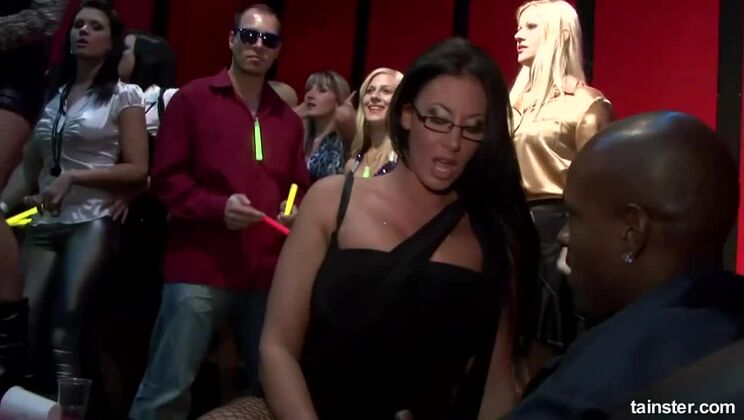 [Tainster] - Hot Blonde and Brunette MILFs in Wild Disco Orgy - Samantha Rox, Dorina Golden, Vivien1 - Emma Butt - Isabella Chrystin - Lussy - Cindy Hope - Angelica Kitten - Nessa Devil - Leony aprill - Simon - Dorina Gold - Vivien1 - Sandra De Marco - Engel White - Carmen1 - Koleta - Samantha Rox