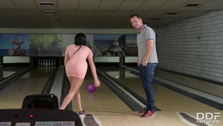 [HandsOnHardcore] - Brunette Babes Nataly Gold & Anissa Kate Fuck Hard in Bowling Alley Orgy - Anissa Kate - Nataly Gold