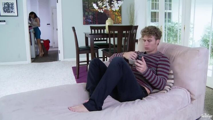 [TwistysHard] - Michael Vegas and Romi Rain's Dirty Encounter - Romi Rain - Michael Vegas