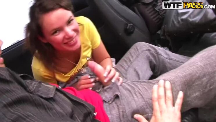 [PickupFuck] - Russian Girl Mia Gets Deepthroat Fucked By Vova - Mia - Vova