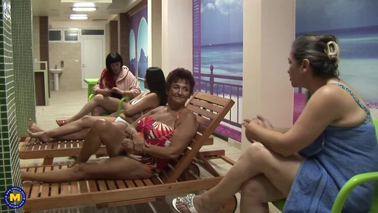 Mature Women's Sauna Pleasure