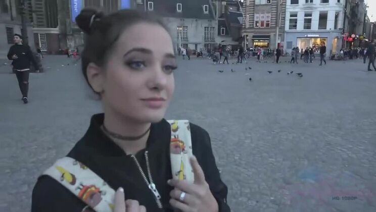 Amateur Creampie with Gia Paige, a Skinny Brunette