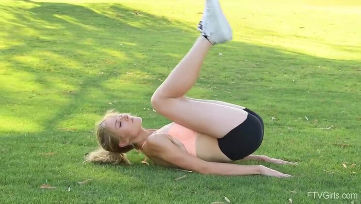 [FTVGirls] - Solo Sex Toy Play by Beautiful Young Mazzy - Donna Bell - Samantha Bentley