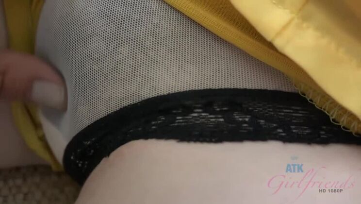 [ATKGirlfriends] - Redhead Emma Evins Enjoys Creampie in POV - Emma Evins