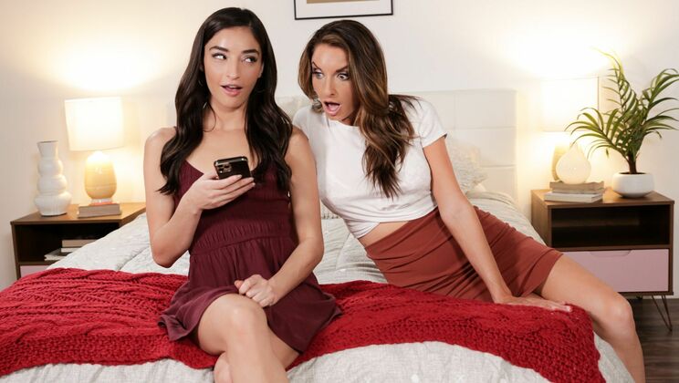 [Mommy'sGirl] - Emily Willis and Silvia Saige in Lesbian Action