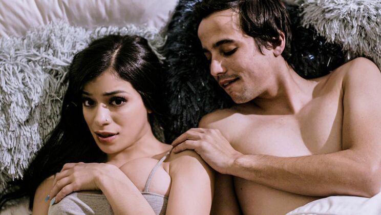 [PureTaboo] - Brunette Babe Savannah Sixx Sucks Dick Like a Pro - Ricky Spanish - Savannah Sixx