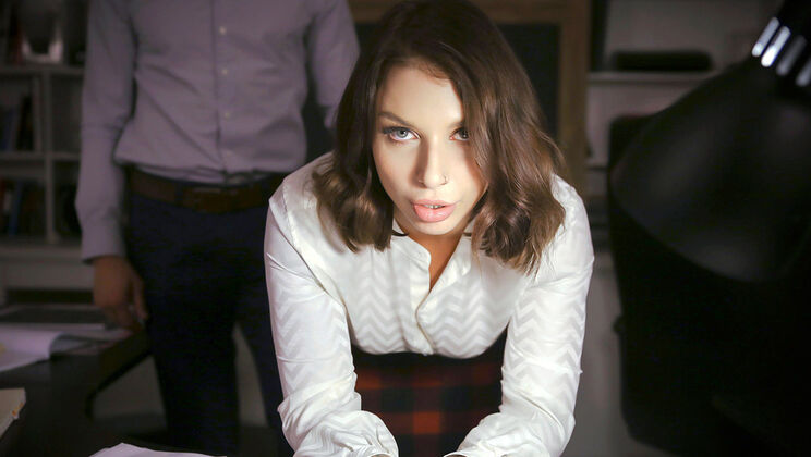 Ivy Lebelle Can't Handle Damon's Cock