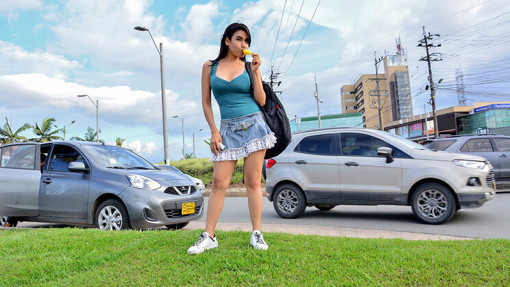 [Oyeloca] - Young Latina Bella in Wet Encounter - Mario Leon - Bella Dulce