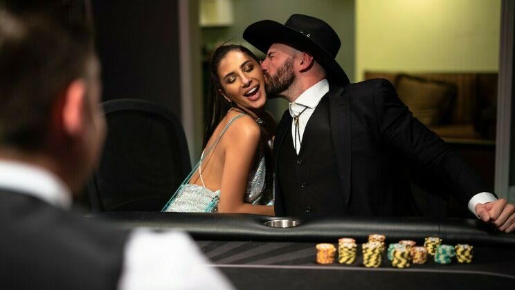 [Babes.com] - Part 2: Gianna Dior Gets Fleeced