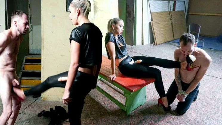 [Submissed] - Amateur Femdom with Blonde Babe - Julia Parker