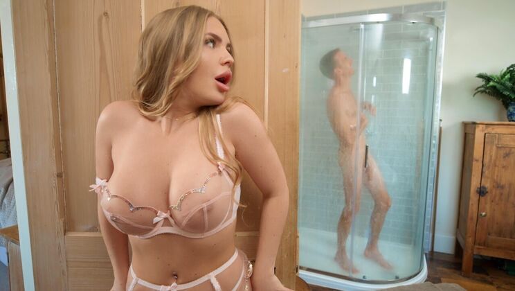 [Brazzers] - Big Tits & Piercing - Alessandra Jane Gets Destroyed - Alessandra Jane - Danny D