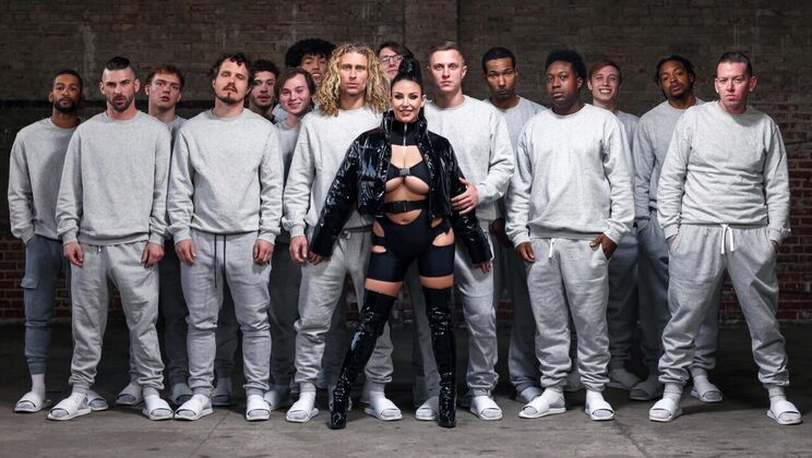 [Brazzers] - Young and Wild in a Rimming and Kissing Blowbang