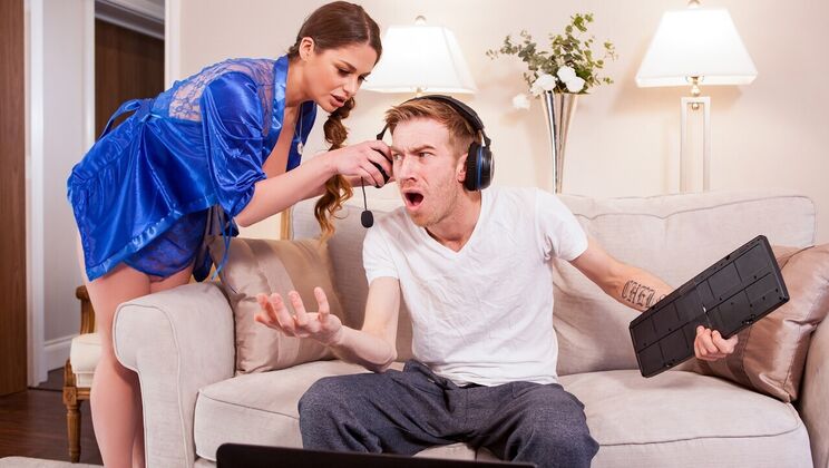 [Brazzers] - Danny D's Heavenly Blowjob Session