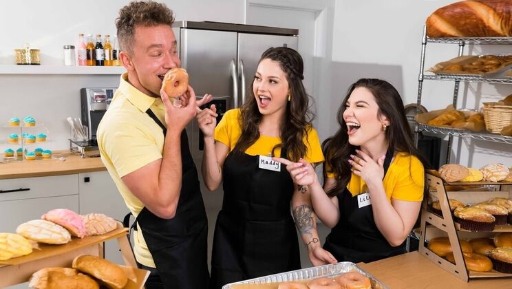 [Brazzers] - Party in the Back - Anal and Blowjob Fun