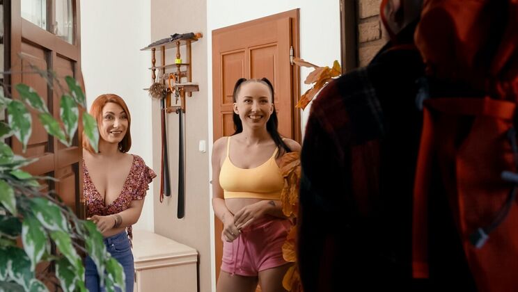 [MomsBangTeens] - Creampie Climax For Amateur Babes