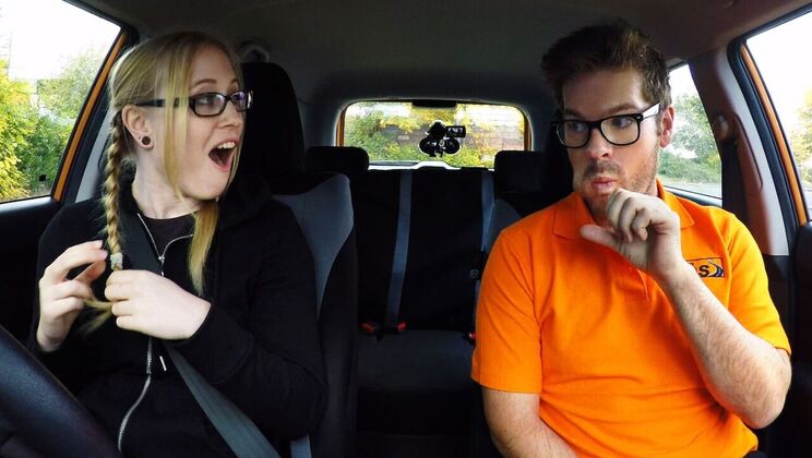 [FakeDrivingSchool] - Ryan Ryder's Creampie Fuck - Ryan Ryder - Satine Spark