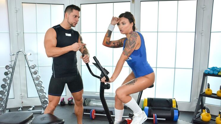 [FitnessRooms] - Stud Gets Fucked By Gym Student - Angelo Godshack - Adel Asanty