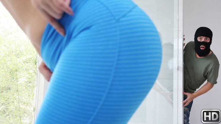 Big Cock Punishes Shower Robber with Deepthroat