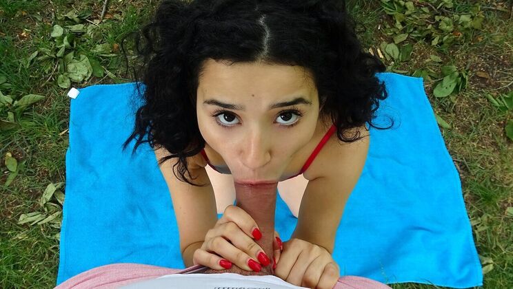 Outdoor Public Sex with Spanish Teen