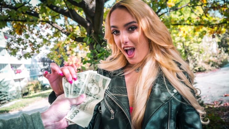 [PublicAgent] - POV Sex with Italian Beauty - Erik Everhard - Anna Khara