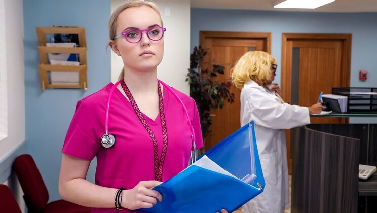 [LookAtHerNow] - Cum For The Nurse - Xander Corvus - River Fox