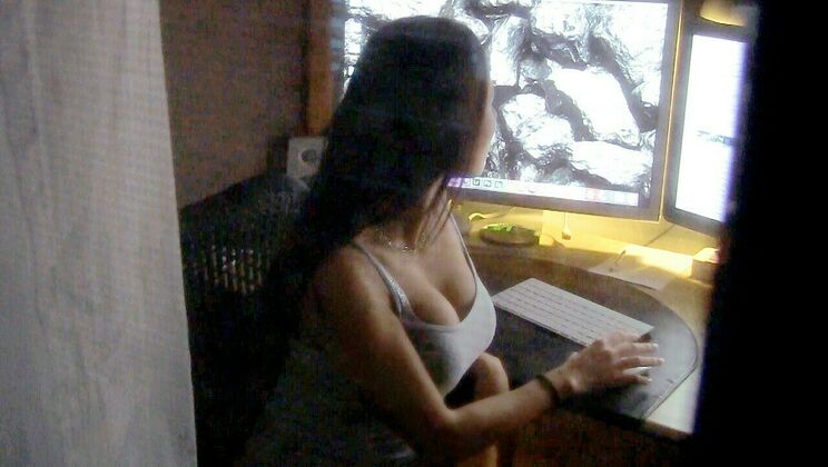 [PervsOnPatrol] - Reverse Action with Big Boobs Hottie - Vanessa Decker