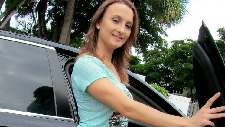 [StrandedTeens] - Fucking in Car with Sadie Leigh - Sadie Leigh