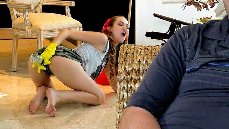 [PervsOnPatrol] - Down on Her Knees - Samantha Hayes