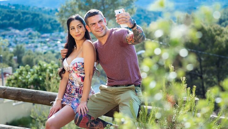 [DaneJones] - Athletic Couple's Outdoor Fucking Session - Julia De Lucia - Juan Lucho