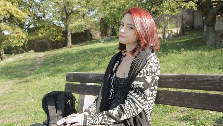 [PublicAgent] - Lola Fae's Wet Pussy Gets Fucked - Lola Fae - Thomas Hyka