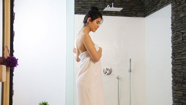 Reverse Cowgirl and More in the Shower