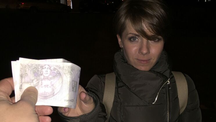 Public Doggystyle Fucking with Amateur Short Hair