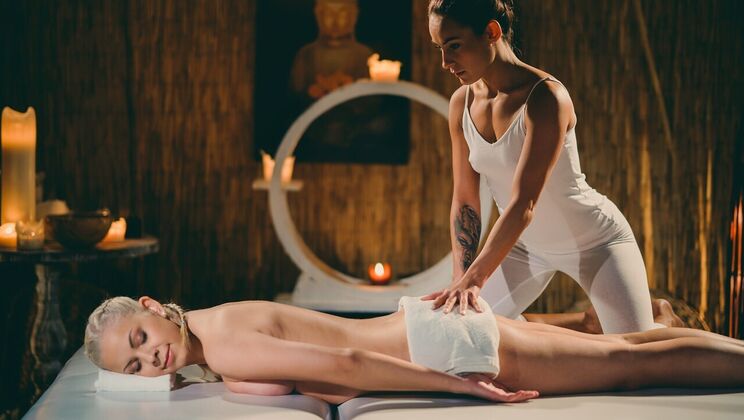 [MassageRooms] - European Ladies in Wet and Erotic Play