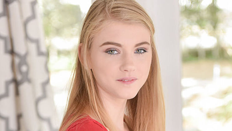 [FamilyStrokes] - Betraying Family Ties