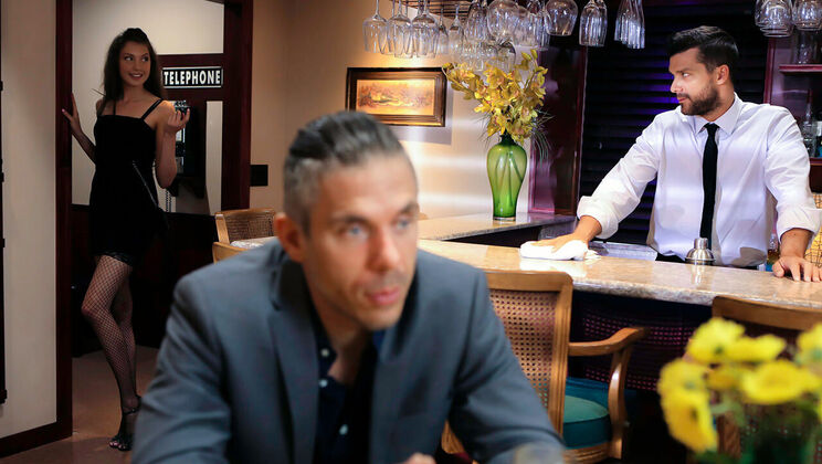 [TeamSkeetXSeries] - Sexy Waiter Ramon Nomar - Elena Koshka - Ramon Nomar