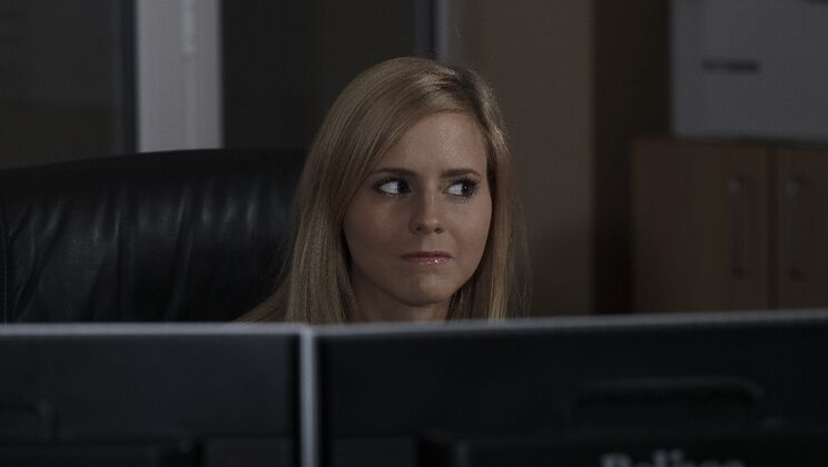 [Oldje] - Blonde Secretary's First Day on the Job...