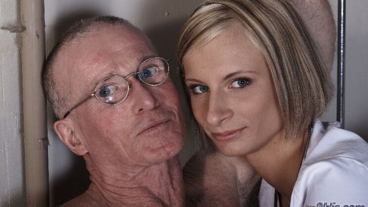 [Oldje] - Big Cock Doctor Fucks Blonde Nurse Doggystyle