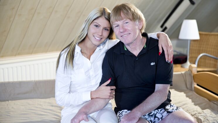 [Oldje] - Blonde Bombshell Aliyah Gets Dirty - Aliyah - Felix