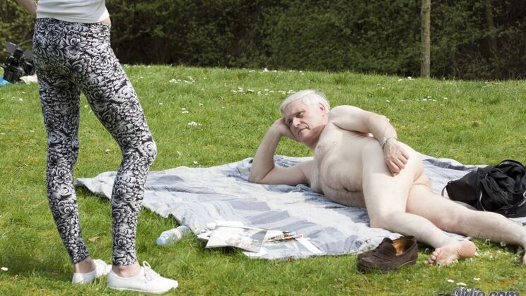 [Oldje] - Passionate Fuck in Missionary and Doggystyle Positions - Edward - Daniela Rose