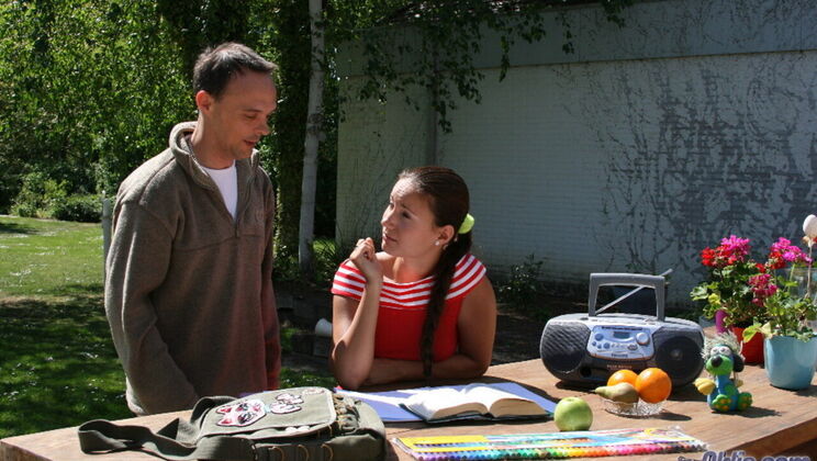 [Oldje] - Outdoor Sex with Daddy and Brunette - Phillipe - Claudia Rossi