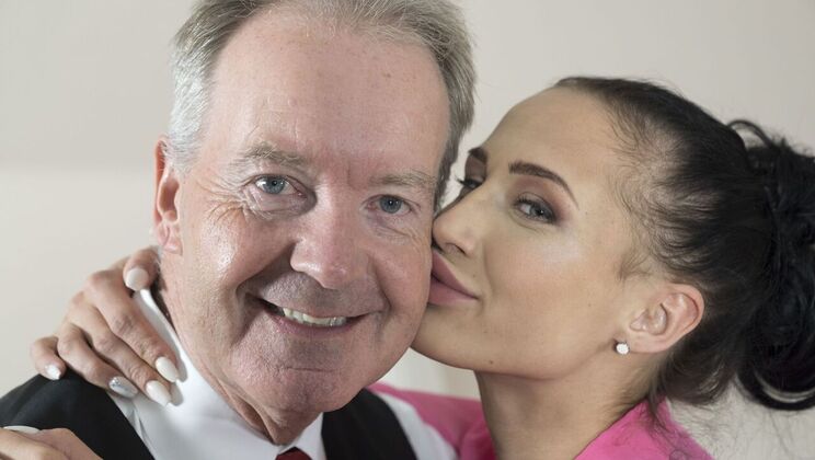 [Oldje] - Hot Office Sex with Brunette Secretary Nicole Love - Nicole Love - Boris