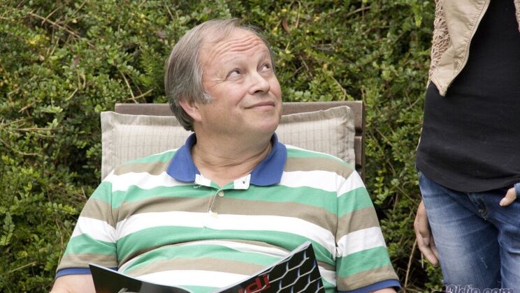 [Oldje] - Old and Young Lovers Get Naughty Outdoors