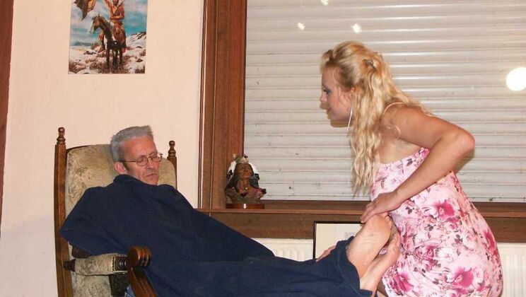 Old Man Nicholas Fucks Young Blonde Vicentia Doggystyle