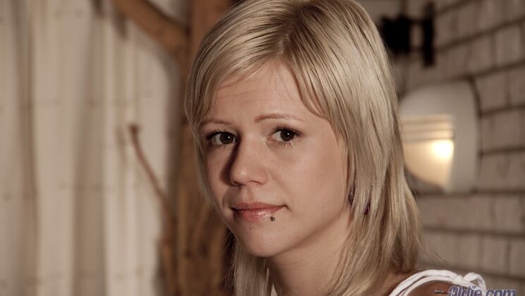 [Oldje] - Pierced Blonde Enjoys Deepthroat and Cumshot